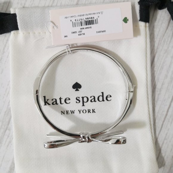NWT Kate Spade Skinny Mini Bow Bangle in Silver w Pouch O0RU2912 $78 - Picture 4 of 5
